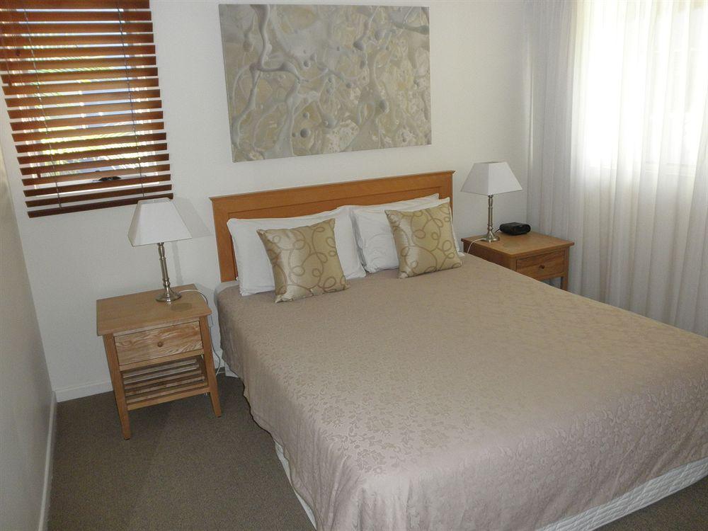Апарт отель Noosa Quays Экстерьер фото