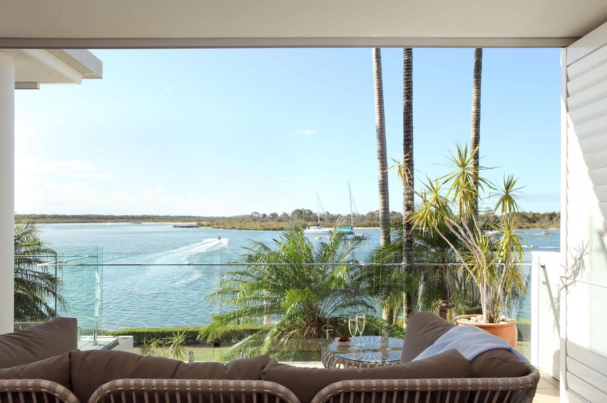 Апарт отель Noosa Quays Экстерьер фото