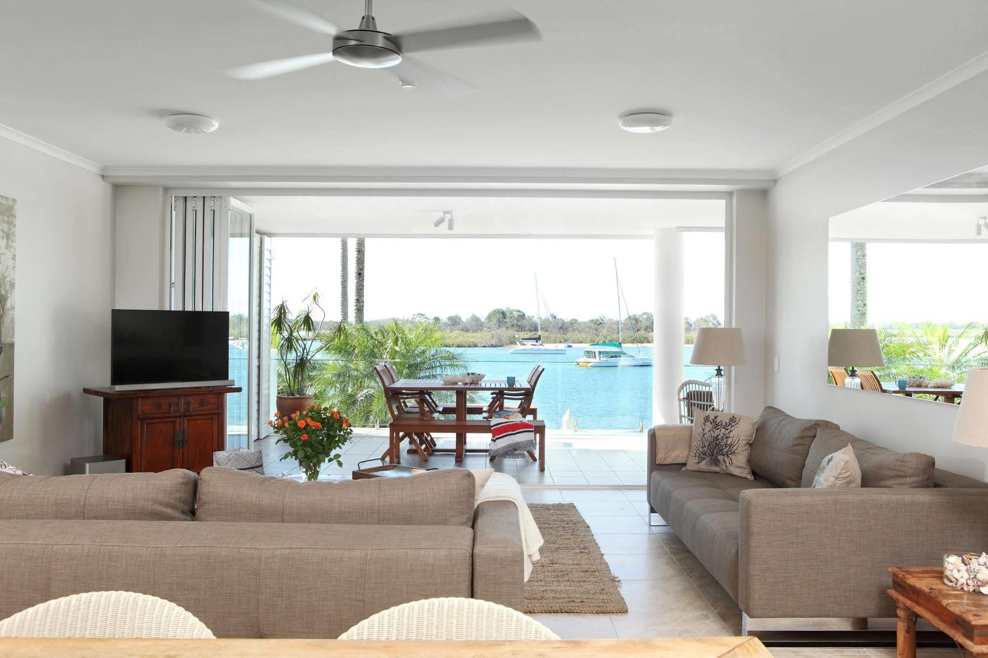 Апарт отель Noosa Quays Экстерьер фото