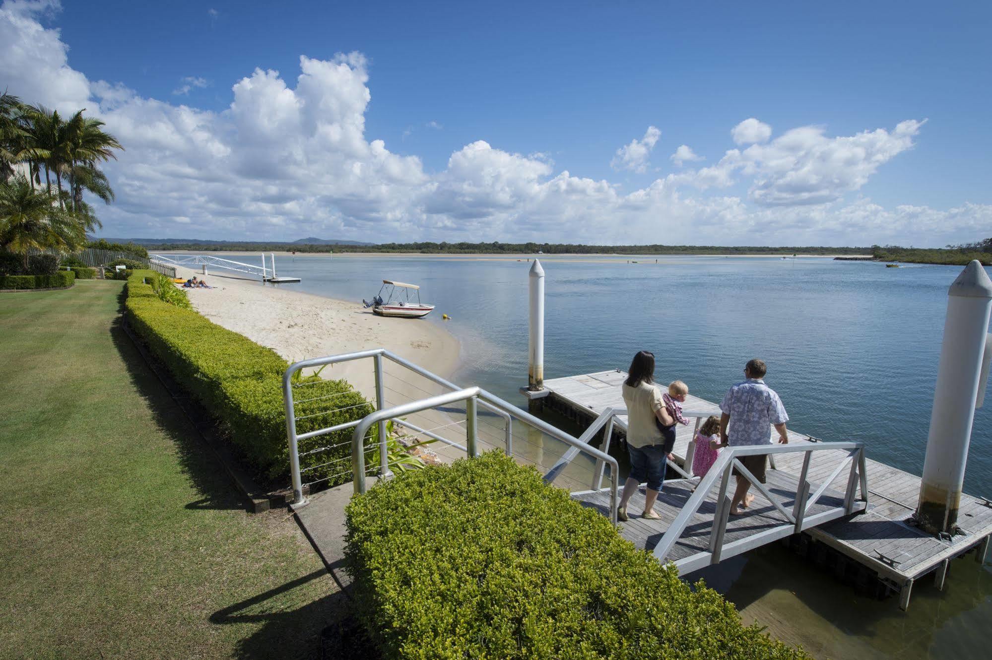 Апарт отель Noosa Quays Экстерьер фото